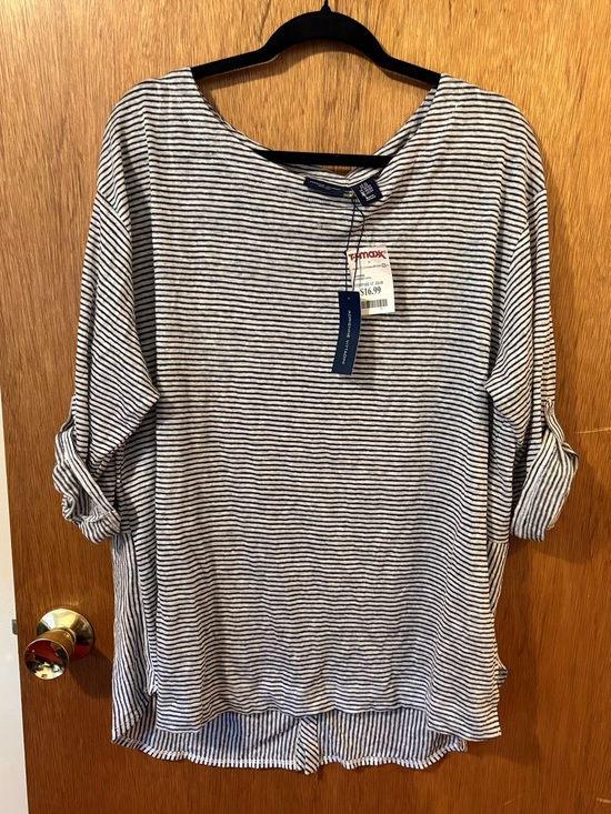 Adrienne Vittadini Tops - Adrienne Vittadini Navy & White Striped 100% Linen Roll-Tab Sleeve Top NWT